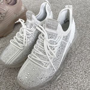 Steve Madden Maxima Sneakers in White